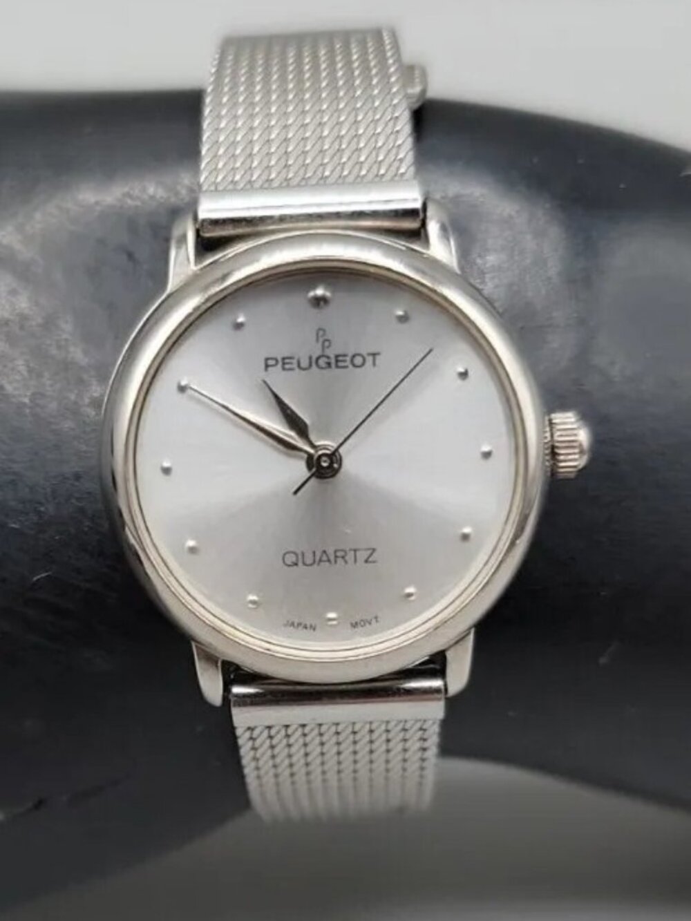 Peugeot Ladies Quartz Watch Adjustable 7" Mesh Band 24" Case Silver Tone - Picture 1 of 11